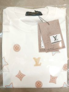 Áo thun nam hàng hiệu Louis Vuiton HA 2487